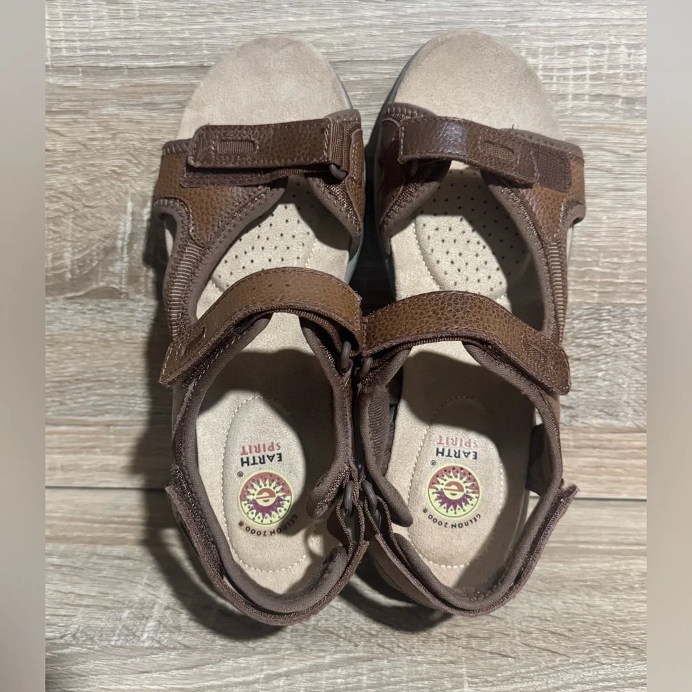 Earth Spirit Dewey Brown leather Adjustable Strap Sport sandals Men’s size 11 44